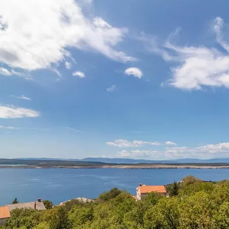 Pet Friendly In With Wifi Holiday home