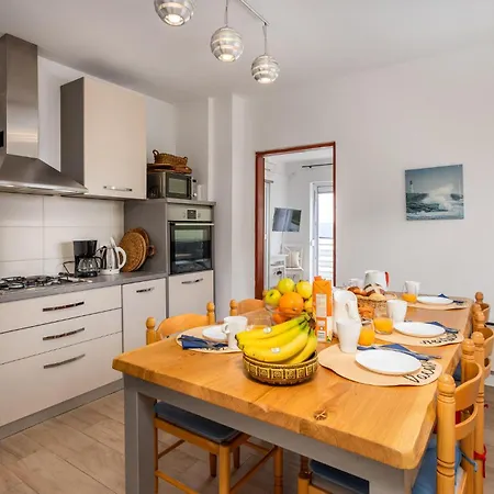 Holiday home Pet Friendly In With Wifi *