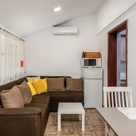 Holiday home Pet Friendly In With Wifi *