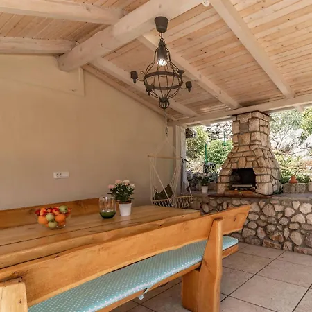 Holiday home Pet Friendly In With Wifi