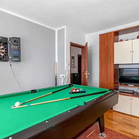 Holiday home Pet Friendly In With Wifi *