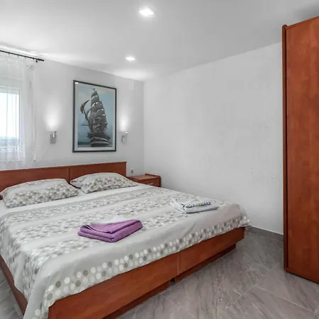 Pet Friendly In With Wifi Holiday home *